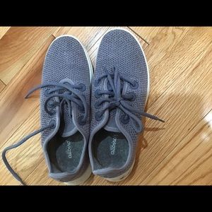 Allbirds tree sneakers size 8